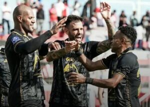 Read more about the article Malut United Tumbangkan Persik Kediri Dengan Skor 4 Gol Tanpa Balas