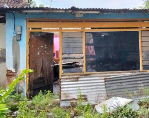 Read more about the article Rumah Ambruk di Situbondo, Ibu dan Anak Jadi Korban